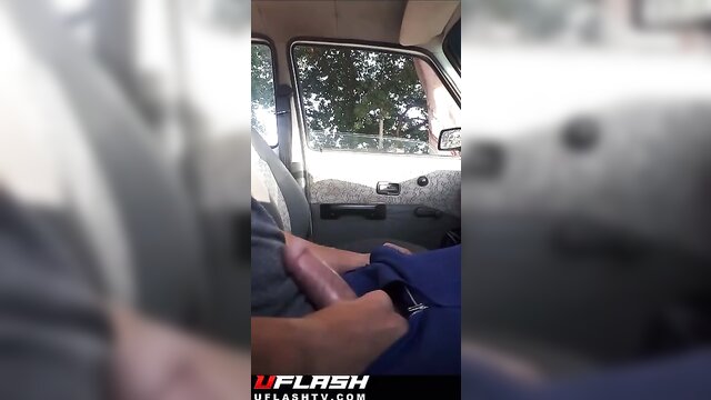 myrna43s quick car cock flash in amateur porn : myrna43