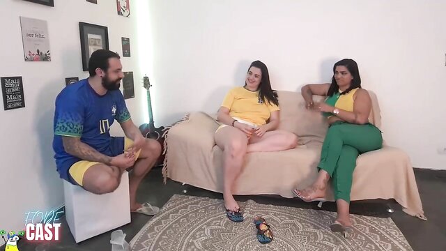 brazilian beauty ale mancini takes on the world in this first porn experience : Casal Mattos