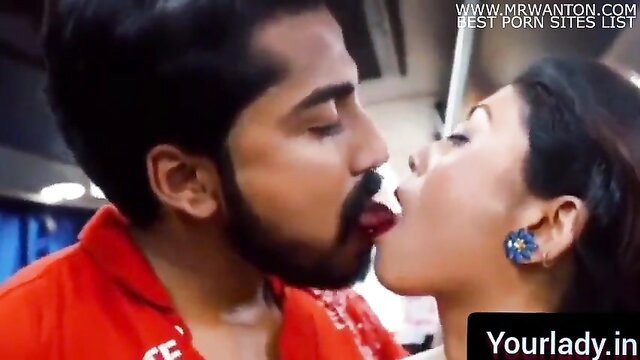 hot indian couple gets it on in a moving bus : Doggy
