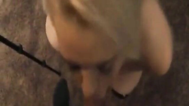 hot blonde gives a sloppy blowjob and gets a facial : Ts
