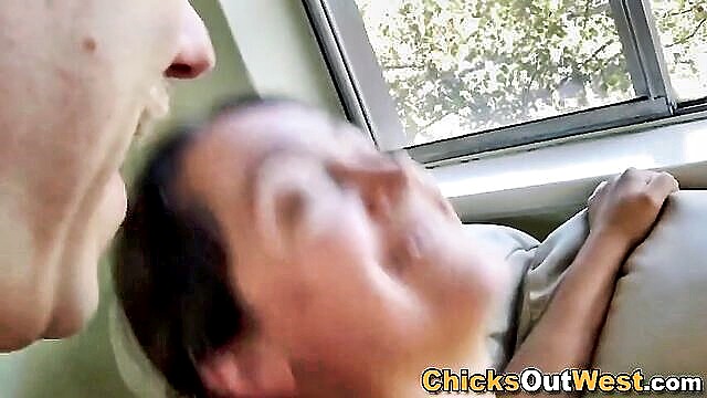 Aussie - real aussie gf gets rammed and tongue action in hd Rammed