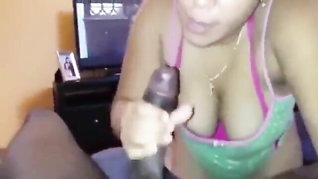 latina, spanish, blowjob - hot spanish babe gives a sensational blowjob in hd