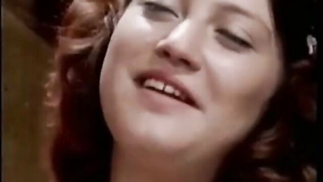 vintage cucumber masturbation and pussy play in hd : Color Climax