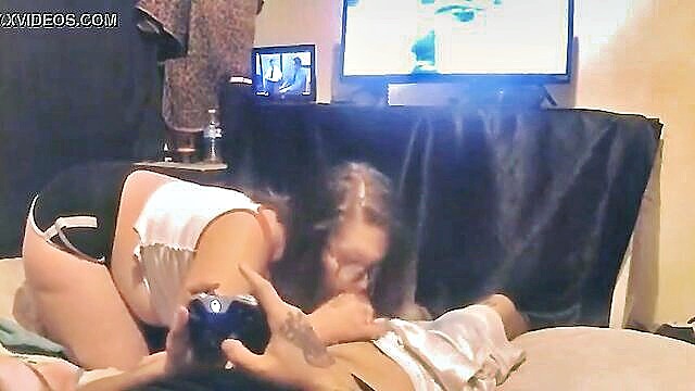 wild ride with tattooed amateur in pov : Doggy