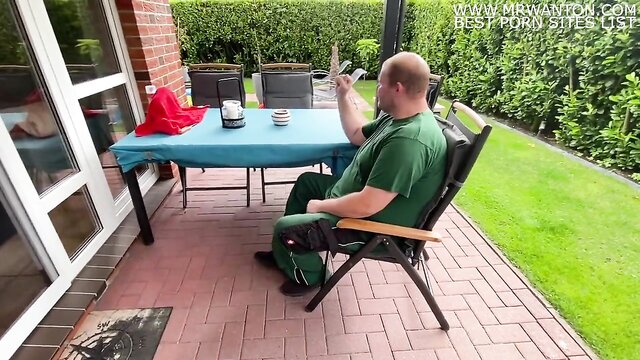 Yes - gardeners lustful encounter in outdoor garden leads to intense pleasure Big 7