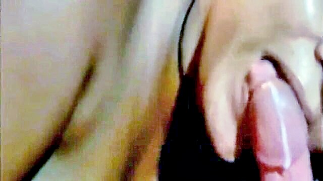 frenulum worship leads to intense cumshot compilation : Cums