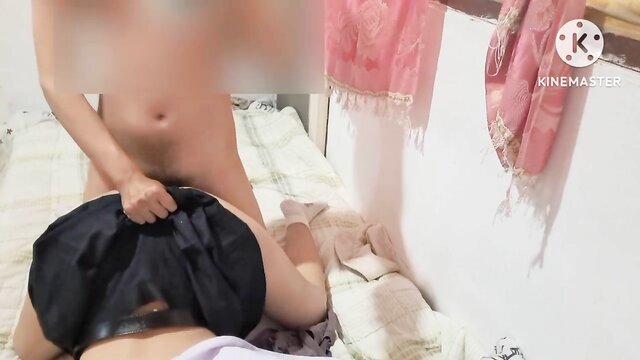 blowjob and deep throat for a thai college girl : Sweetkiki1