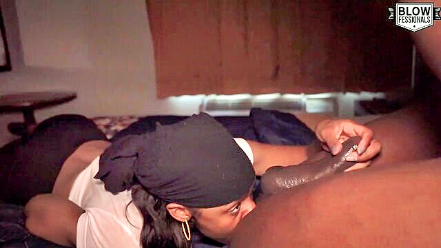 ebony milf gives deepthroat and bareback blowjob : Blowfessionals