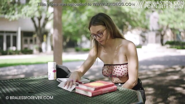 voyeuristic wife flashes public outdoor study session : Ts