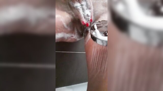 Xxx - indulge in steamy xxx hindi shower action with hd porn videos ama