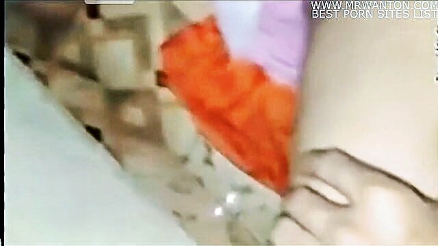 very good indian sex story with extreme fingering and spanking : We