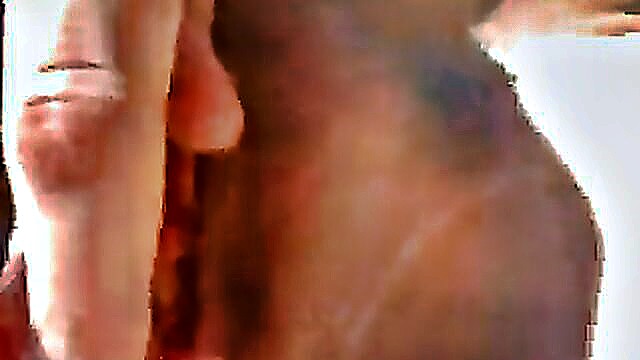 Xxx - hot hindi xxx video featuring steamy pussy play