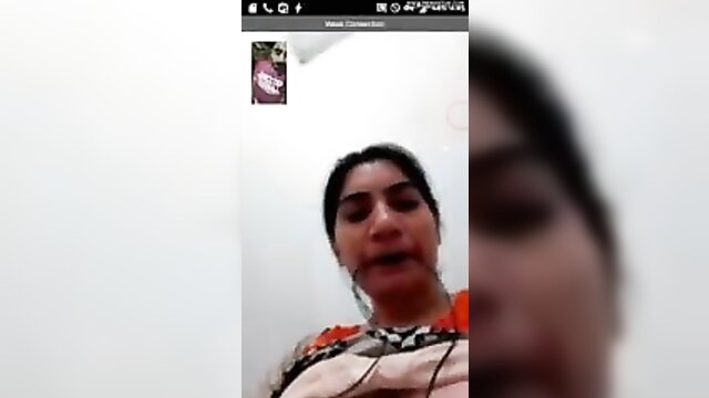 Ts - pakistani girlfriend gets naughty on video call at work Ts