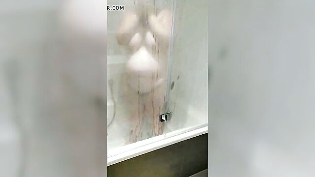 dutch, bbw, big butt - amateur bbw wifes steamy shower solo show