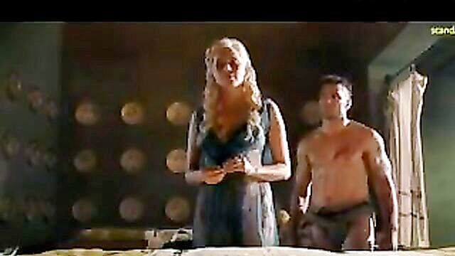 Lucy Lawless, Lucy - lucy lawless stars in steamy scene in the spartacus series free porn 7e Ultima