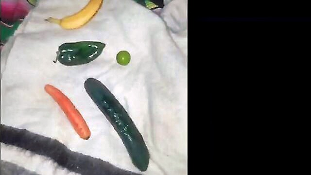 toys, sex, milf - full enjoyment fruta y verdura saritas public adventure with fruits and vegetables