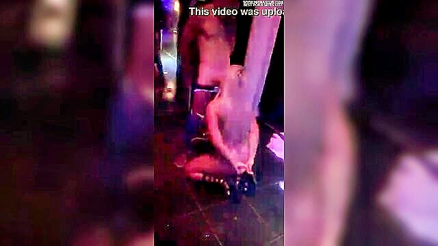 Katharine Madrid, Vagninho, Flor - vagninho e katharine madrid num show de tesão a flor da pele começou mais ou menos assim com esse blowjob que a galera foi ao delírio teen blonde hot outdoor blowjob brunette public big ass katha