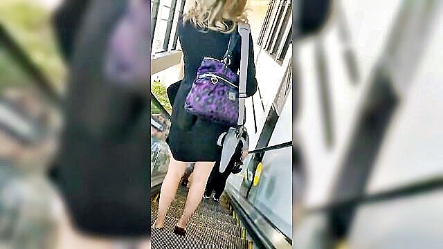 new porn xxx sexy office blonde lady in soft uppie : Pawg