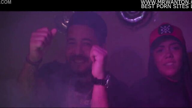 mc-maromba, baile-funk, clipe-de-funk - sensual baile funk video with captivating anna maria sieklucka
