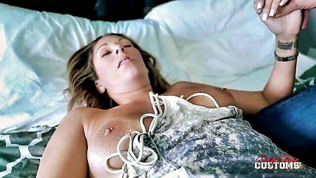 Nikki Brooks - sexy nikki brooks napping tocada Cory'S Super Heroine Adventures