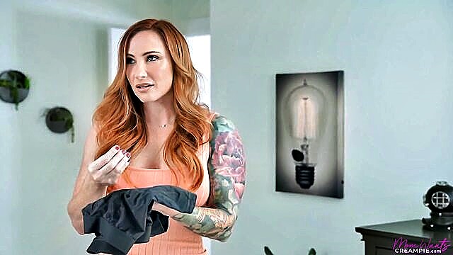 mom wants creampie : Mom Wants Creampie