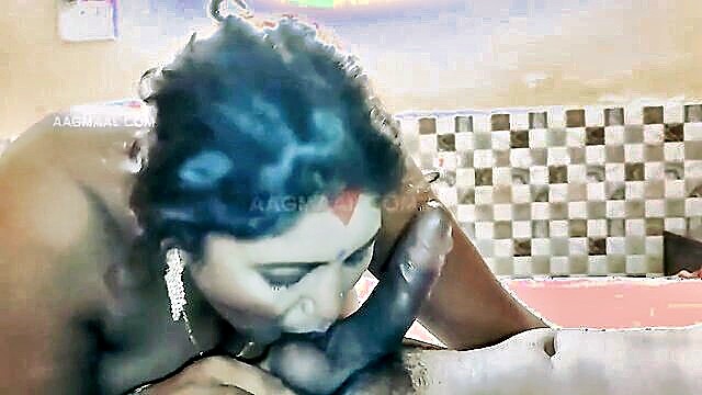 bigboobs, bbw, bigass - laxmi bahbi mature blowjob