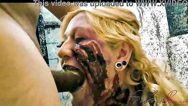 teen, blonde, blowjob - Zombie Sex Video