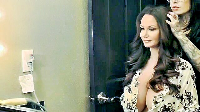 Ava Addams - ava addams gets rough and deep in homemade video