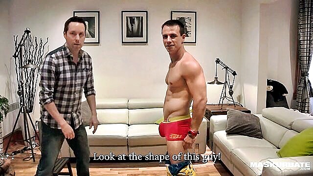 jock, hunk, maskurbate - gay flexing bodybuilder