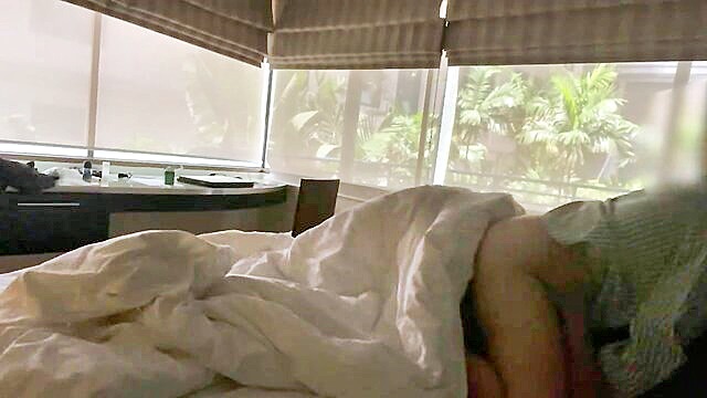 i dont know what to talk about phil wakes up early to fuck : Thai Av