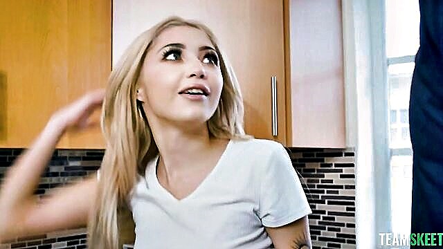 Jax Slayher, Sia Lust - jax slayher sia lust get down and dirty in this hot petite teen video Team Skeet