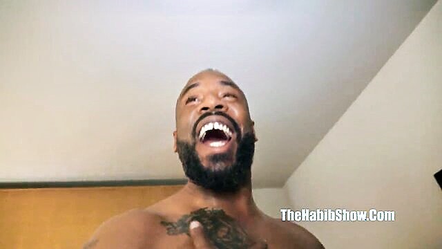 Jovan Jordan - thickassdaphne big booty up The Habib Show