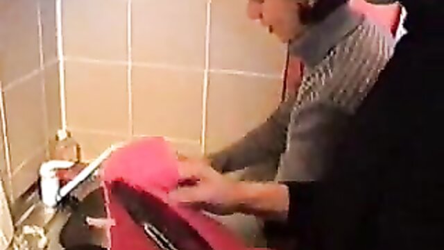 hairy pussy, eat her, hairy puss - russian milf kitchen hairy pussy