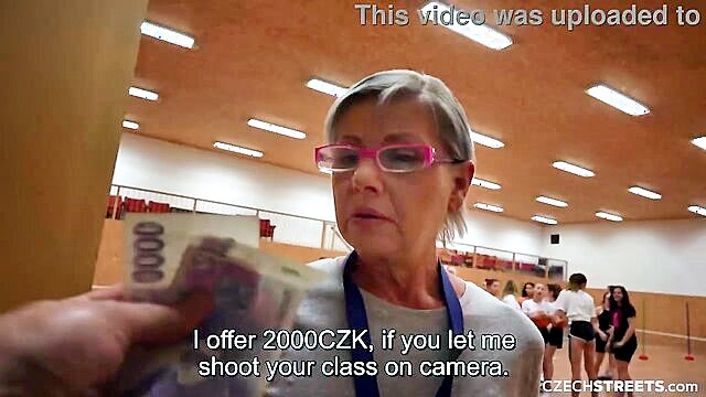 czechstreets horny pe teacher : Czech AV