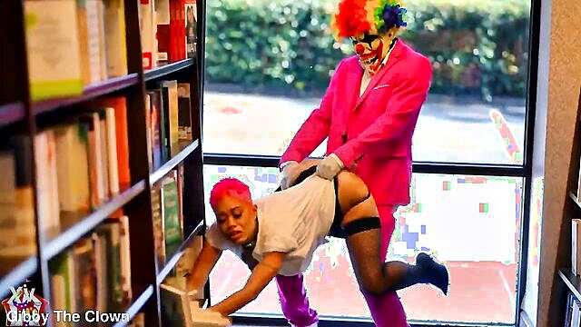 Jasamine Banks - jasamine bankss sultry encounter with a customer during her barnes & noble shift Gibby The Clown