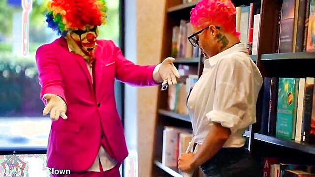Jasamine Banks - jasamine banks gets horny while working at barnes noble and fucks her favorite customer Gibby The Clown