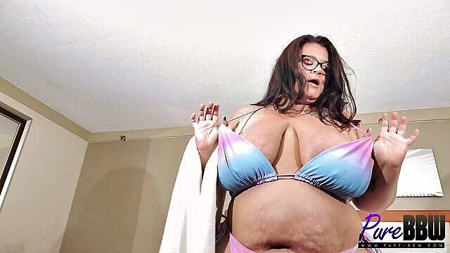 ssbbw, bbw, chubby - raven belle the pure babe enjoys summer in a facial finale in this pov video