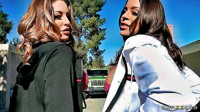 lunastar, threesome, kissasins - luna star andissa sins anal
