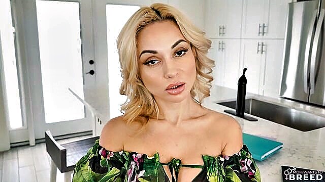 Crystal Rush - crystal rush stepmoms my sex doll a milfs secret love affair with a dolly doll