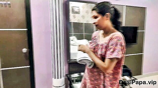 indian hotel room action : Desi Papa