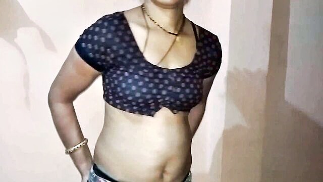 Radha786, Monu - hot homemade sex tape with an indian couples passionate missionary encounter that ends with a facial