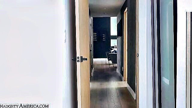 booty mom, mom love, fat booty - mexi mom loves cock