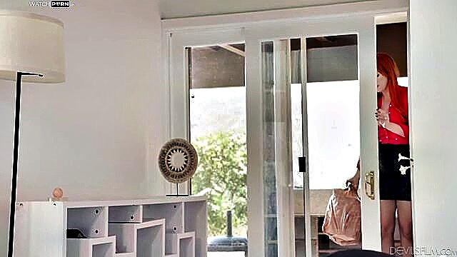 Lauren Phillips - stepmom lauren phillips gets her hairy pussy and big ass impregnated in devils film exclusive