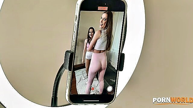 Alexis Crystal, Nicole Love, Nicole - alexis crystal pornworld