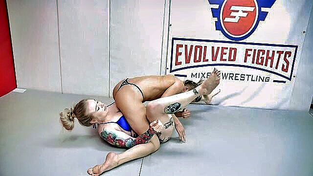 kaiia eve, vph, lora cross - kaiia eve and lora cross engage in a brutal fight with eves new evolvedfightslez scorecard