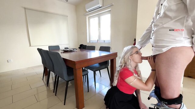 AnnaTravels - annatravels huge tit handjob