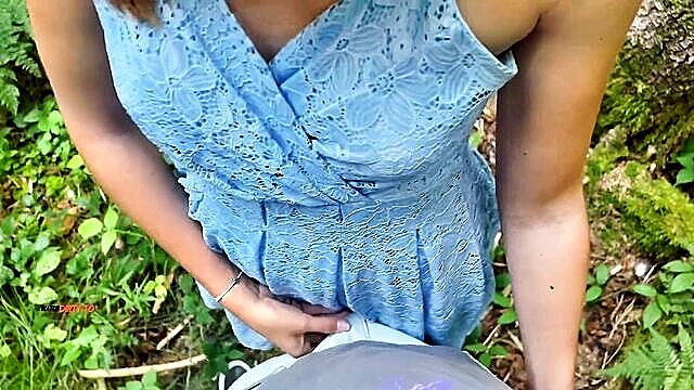 Luckylucy18 - luckylucy18 outdoor blowjob
