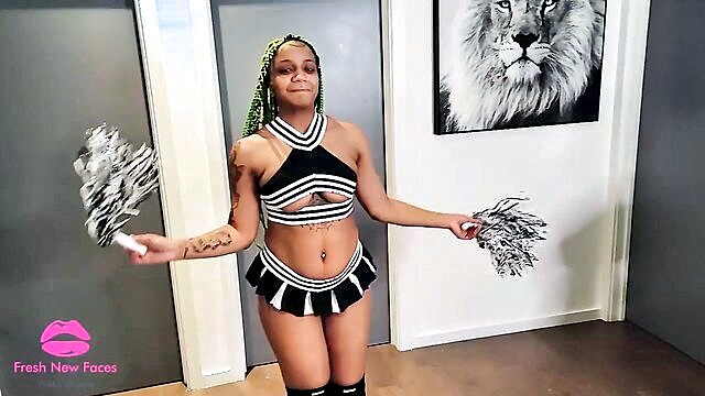 Khloe - cheerleader khloe kxxxngs intense facefucking and deepthroat lesson Gudybagz2