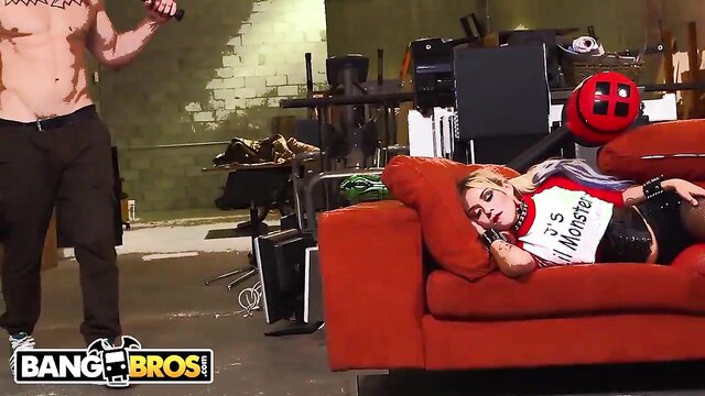 vampires and bunda in a halloween porn compilation : Bangbros Network