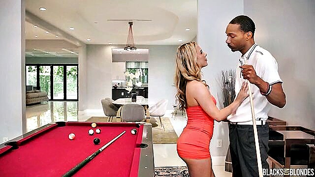 Summer Vixen, Summer - summer vixen loses her bet and takes a wild ride in hd